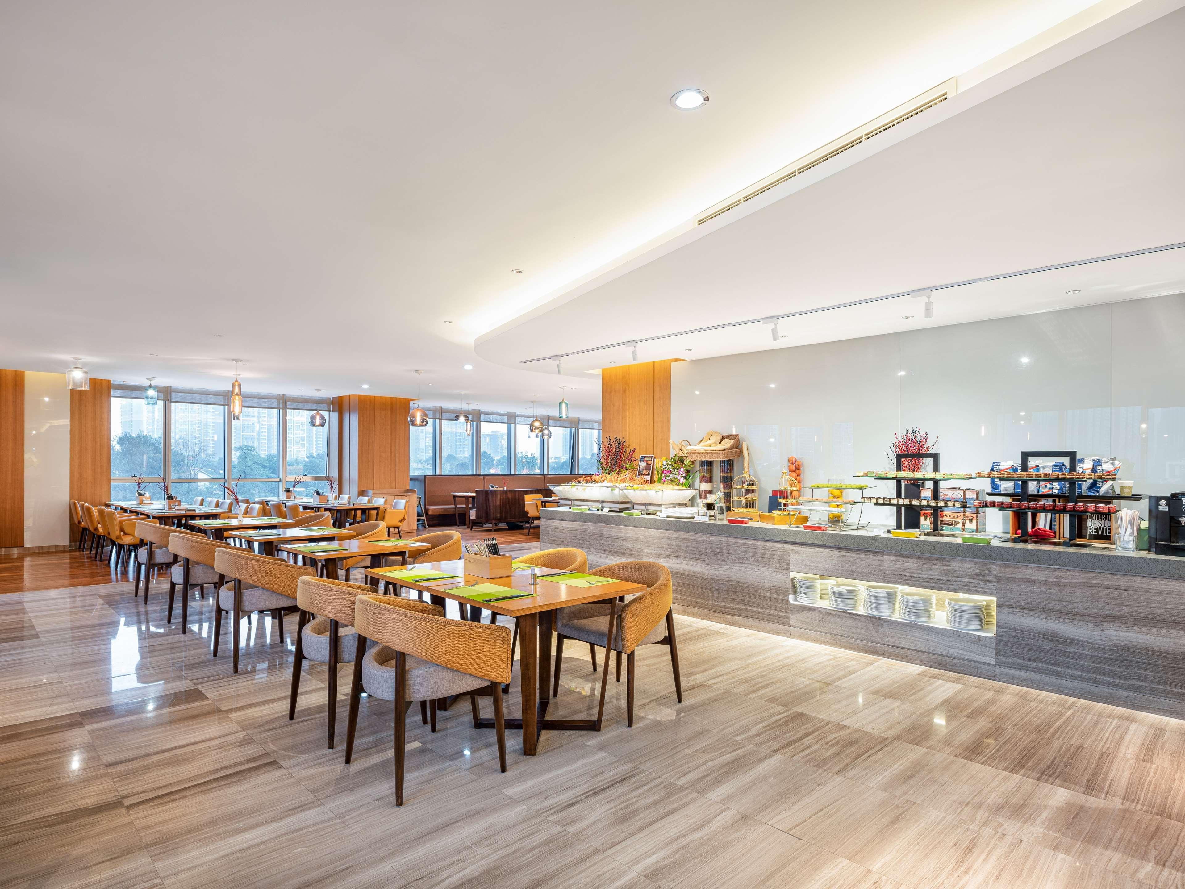 Hilton Garden Inn Chengdu Huayang Esterno foto