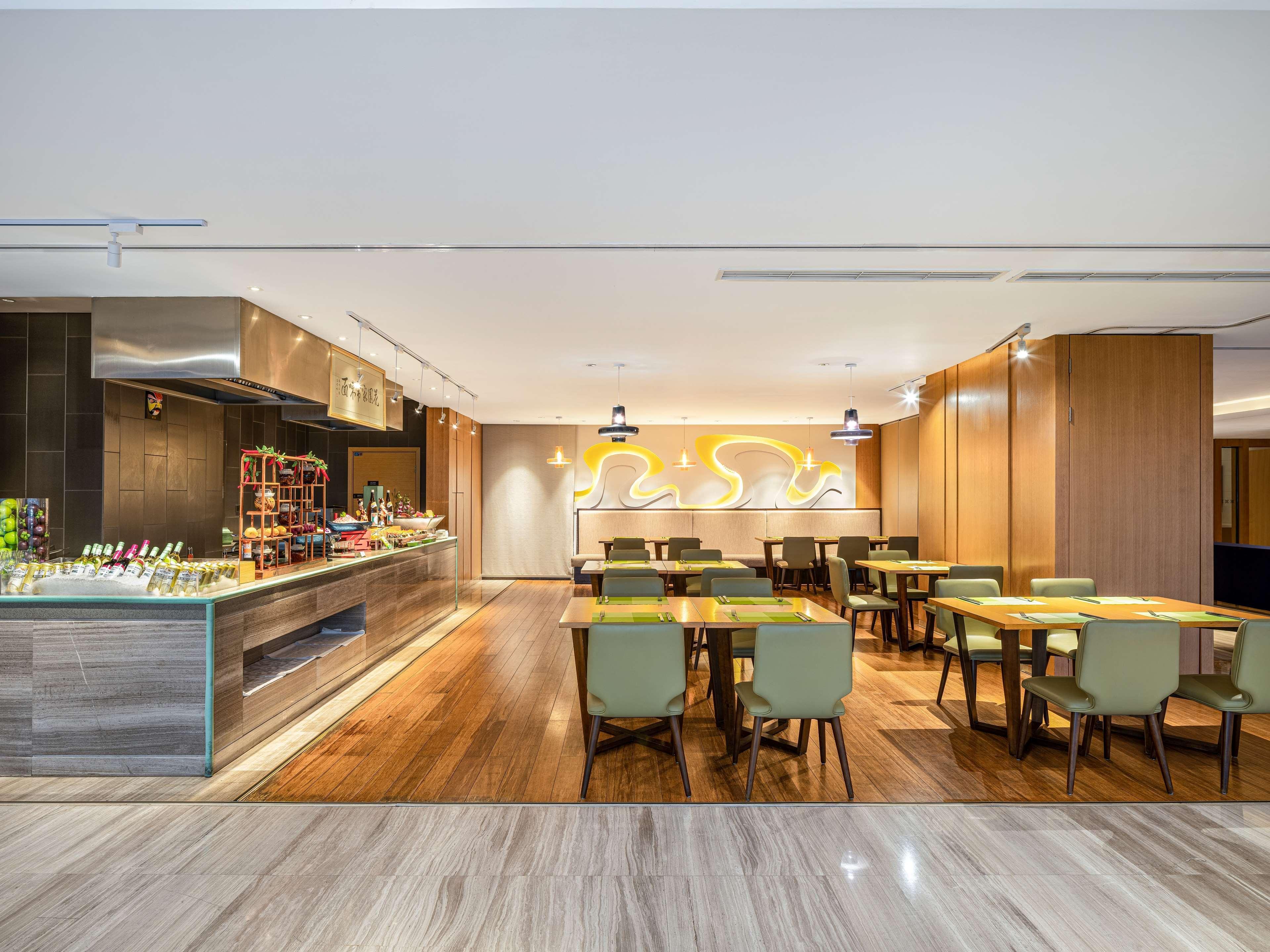 Hilton Garden Inn Chengdu Huayang Esterno foto