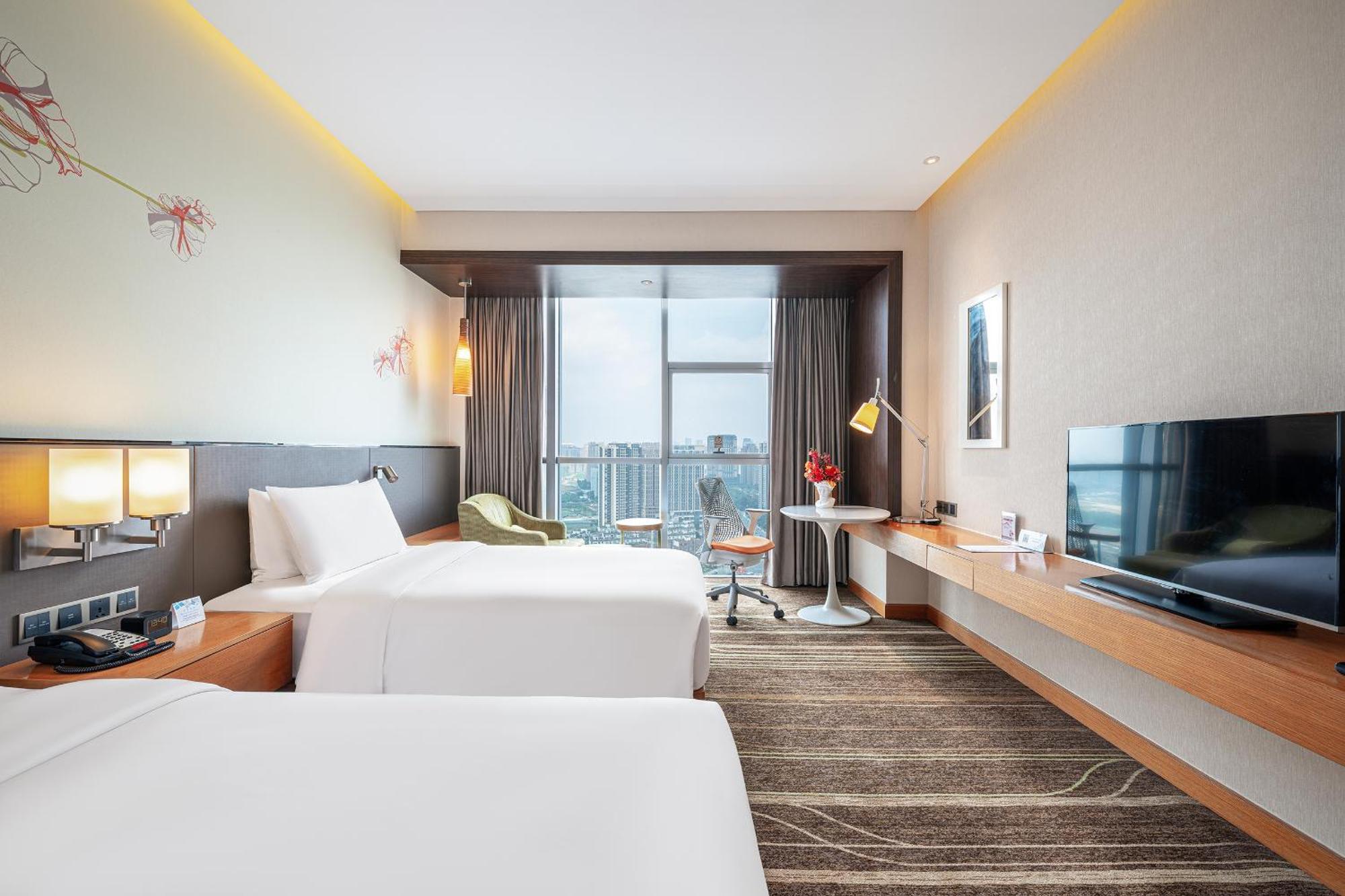 Hilton Garden Inn Chengdu Huayang Esterno foto